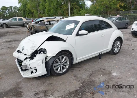 2013 Volkswagen Beetle 2.0L Tdi из США, поврежденный, VIN 3VWJL7AT3DM680988
